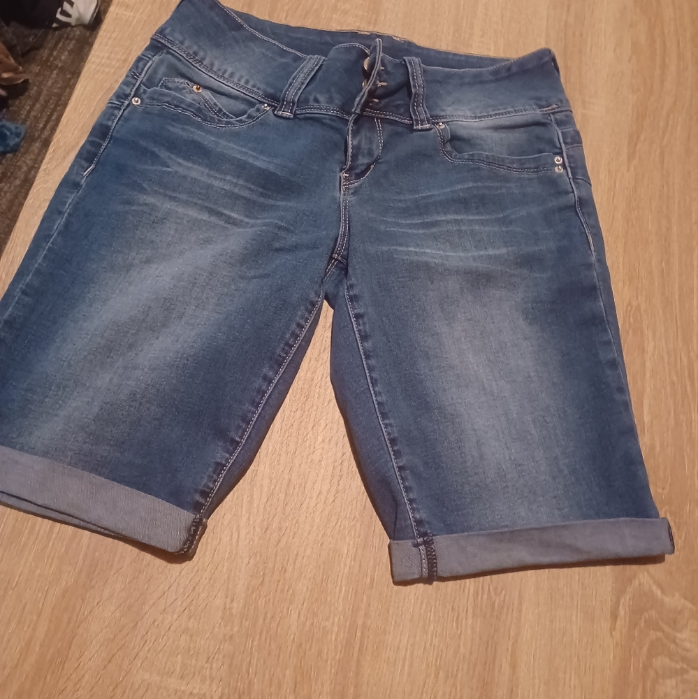 Ymi knee length wanna betta butt shorts